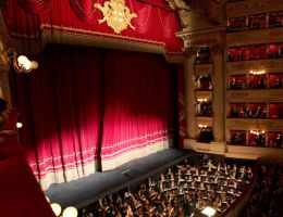 Il palco del teatro alla Scala di Milano