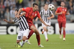 Lo scorso ottobre la Juventus è stata frenata dal Galatasaray di Roberto Mancini (fonte: gqitalia.it)