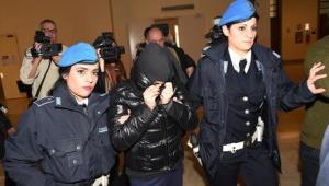 La studentessa bocconiana Martina Levato al palazzo di Giustizia di Milano (foto: Ansa)