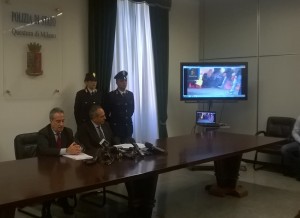 La conferenza stampa in Questura a Milano