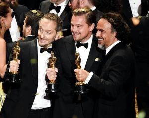 I tre premi Oscar di The Revenant: Emmanuel Lubezki, Leonardo Di Caprio e Alejandro Inarritu