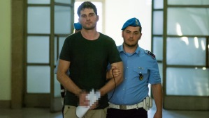 Alexander Boettcher, è stato condannato in due diversi processi a 14 e 23 anni di carcere