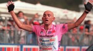 Marco Pantani fu espulso dal Giro nel 1999 