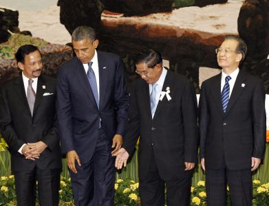 Storica visita di Obama in Cambogia
