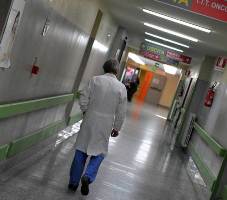 Salute: centri medici e tatuaggi, l’offensiva dei Nas