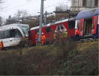 Incidente ferroviario in Svizzera: 17 feriti