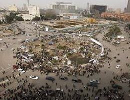 Quasi due mesi dopo, Piazza Tahrir riapre alle auto