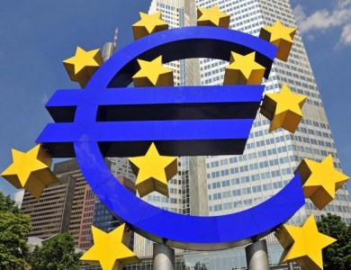 Bce: l’Eurozona si rialza. Ma meno del previsto