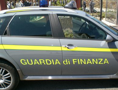 ‘Ndrangheta e terrorista Ira in affari: venti arresti della Gdf