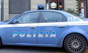 Polizia, i sindacati: “A Milano metà delle volanti rispetto agli anni ’90”