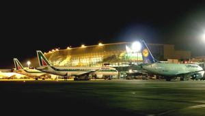 Aeroporti, nuovo piano nazionale. Ma il traffico continua a calare