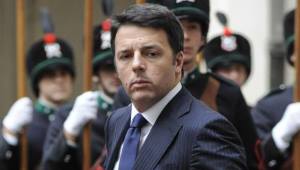 Lavoro, Renzi contro i sindacati: inventano ragioni per scioperare