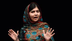 Un giorno contro Malala: il Pakistan ripudia il suo Nobel