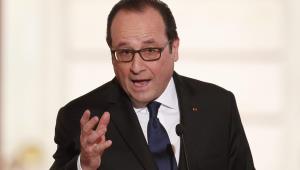 Francia, Hollande raccoglie la sfida: “Saremo implacabili coi terroristi”
