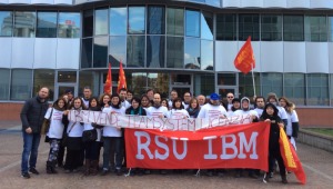 Teamsystem licenzia, la protesta dei dipendenti a Sesto San Giovanni