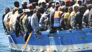 Settemila in un mese e mezzo: nel 2015 è già record di migranti