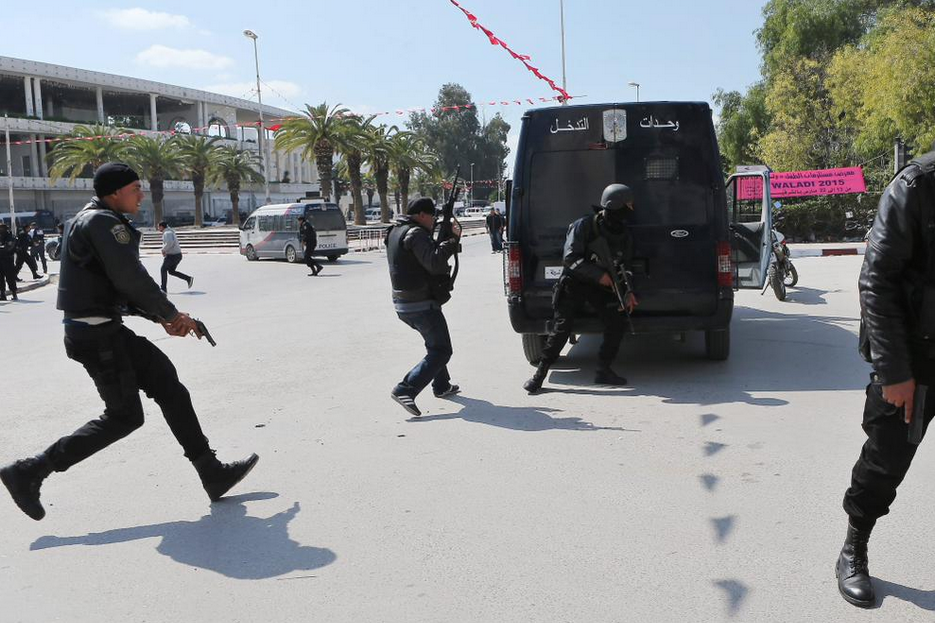 Attacco in Tunisia, il jihad colpisce al cuore la democrazia