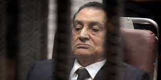 Egitto, la Cassazione annulla l’assoluzione di Mubarak