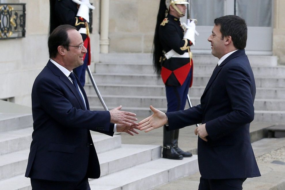 Renzi a Parigi: “Italia e Francia unite contro il terrorismo”
