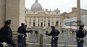 Fbi: “San Pietro e il Duomo di Milano nel mirino dell’Isis”
