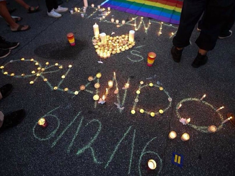 I familiari di Orlando contro Facebook  “Fanno propaganda all’Isis”