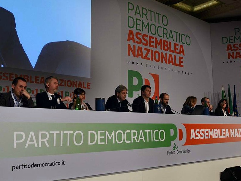 Direzione Pd senza Renzi. Prodi: «La scissione è un suicidio»