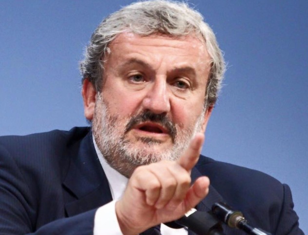 Michele Emiliano: presidente della Regione Puglia dal 2015. E' candidato alle primarie del Pd.
