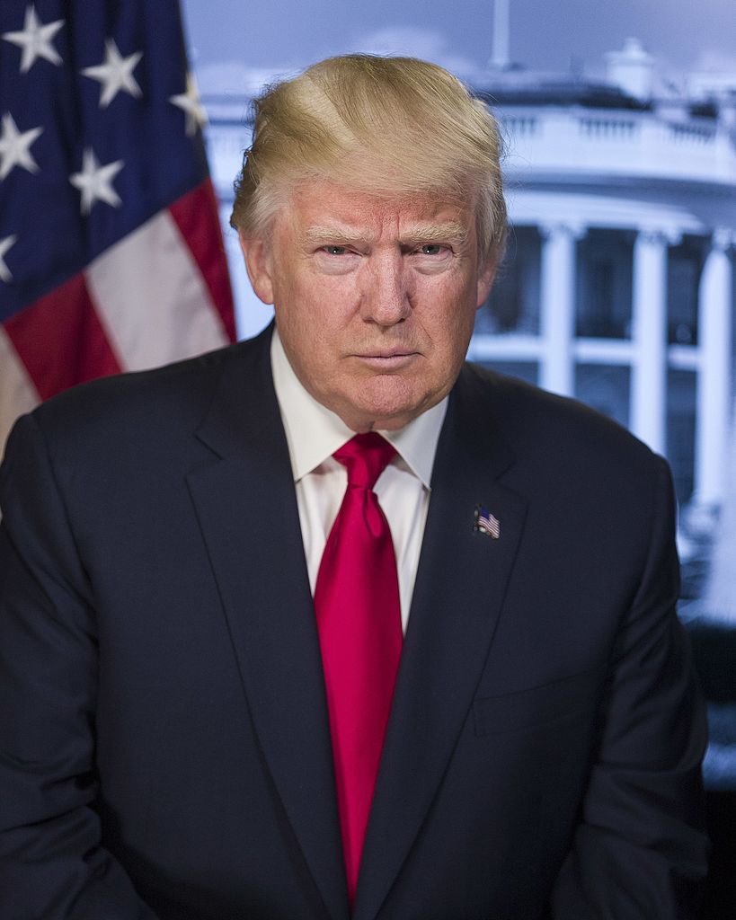 L’Iran come la Corea del Nord: Trump minaccia la revisione dell’accordo sul nucleare