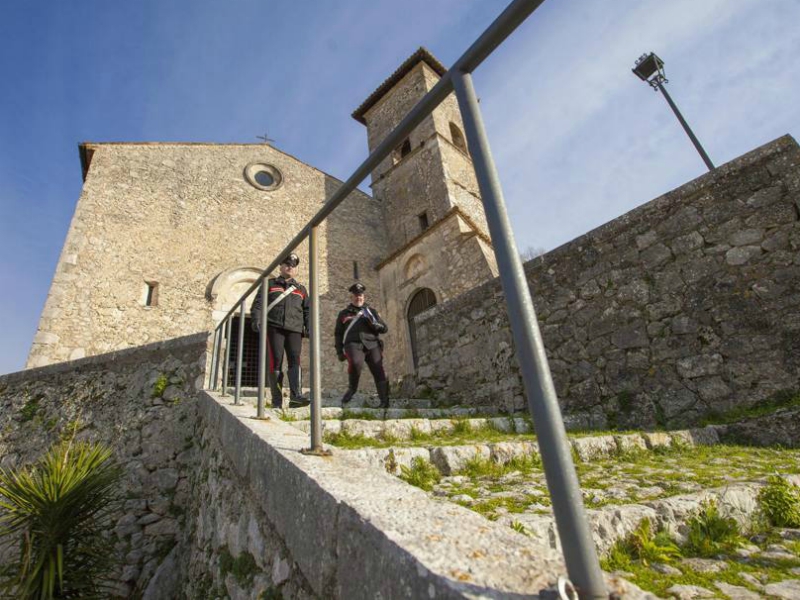 Padre accusato di stupro suicida a Cassino: «Il tema è stato fatto apposta»