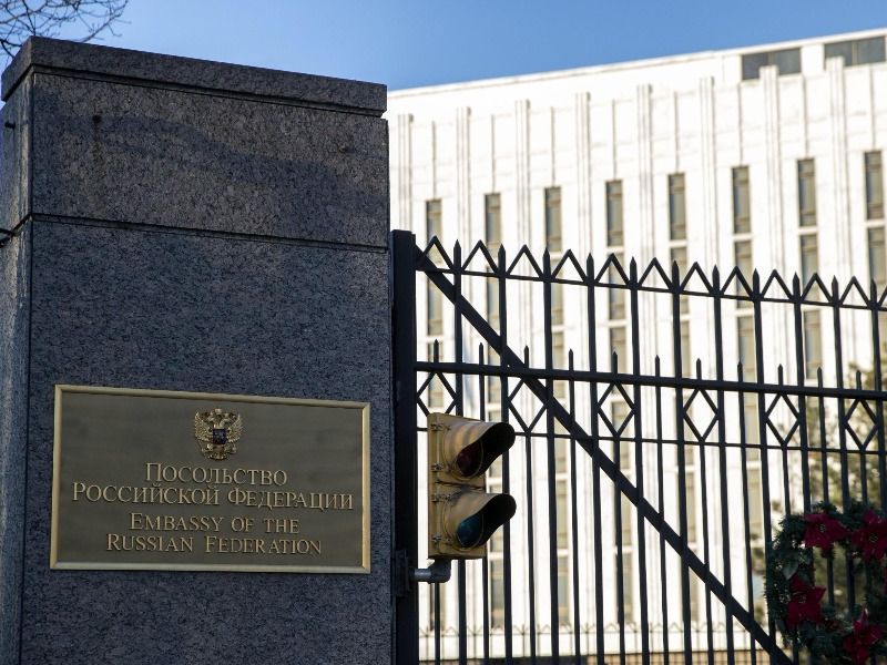 Caso Skripal, Usa e Ue cacciano 100 diplomatici russi. Mosca: «Reagiremo»