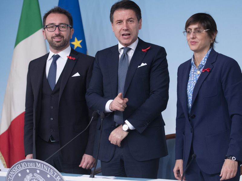 Violenze sulle donne, il governo approva il ddl Codice Rosso