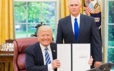 Elezioni midterm: «Impeachment, la pistola è sul tavolo»