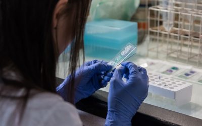 Cina, scienziato su YouTube: «Nati i primi esseri umani con Dna modificato»