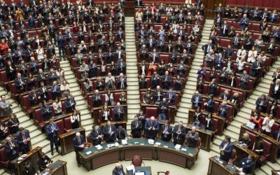 Manovra: il governo presenta 54 emendamenti, Tria a Bruxelles