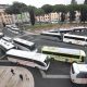 Roma, la protesta dei bus turistici: «Da Raggi chiusura totale, sarà guerra»