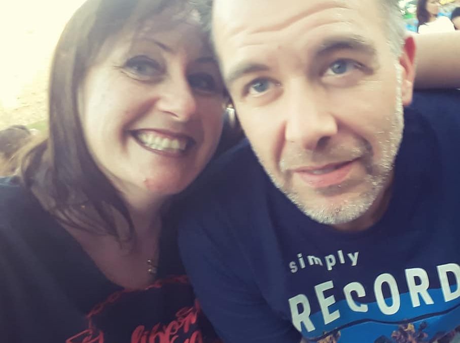 Uccisa e bruciata: Stefania ingannata con una rosa rossa