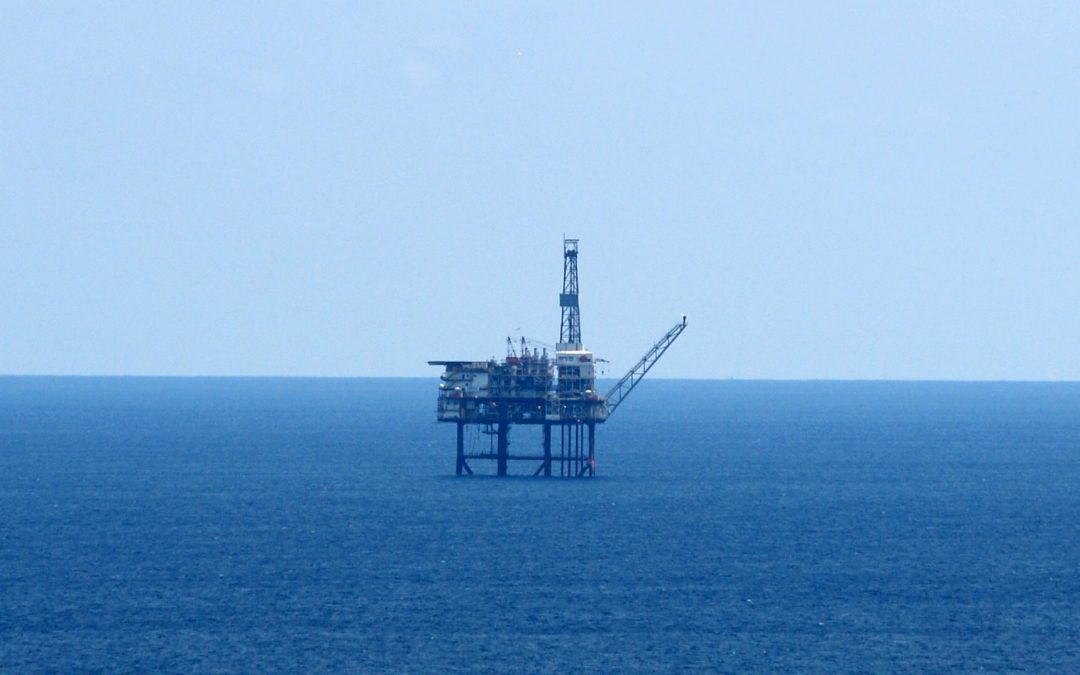 Trivelle nel mar Ionio: rischi e paure dell’energia sotto il mare