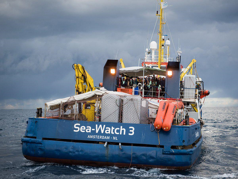 Sea Watch, Conte: «Accogliere 15 persone per dare segnale all’Europa»