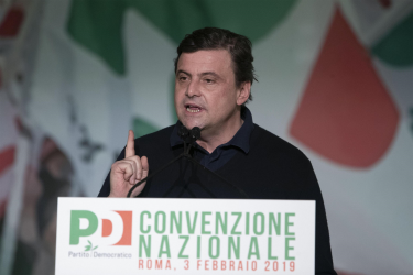 Pd, renziani contro Calenda: «Il suo manifesto non è il Vangelo»