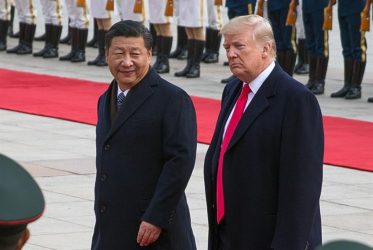 Dazi, Trump valuta un rinvio di 60 giorni per negoziare con la Cina