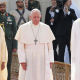 Il Papa negli Emirati: «Per la pace contro gli estremismi»