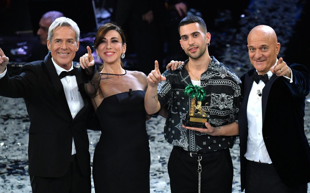 Sanremo: trionfa Mahmood, «Sto impazzendo, per me è una figata»