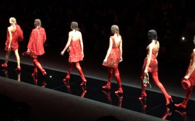 Milano Fashion Week, eleganza Armani a stile libero