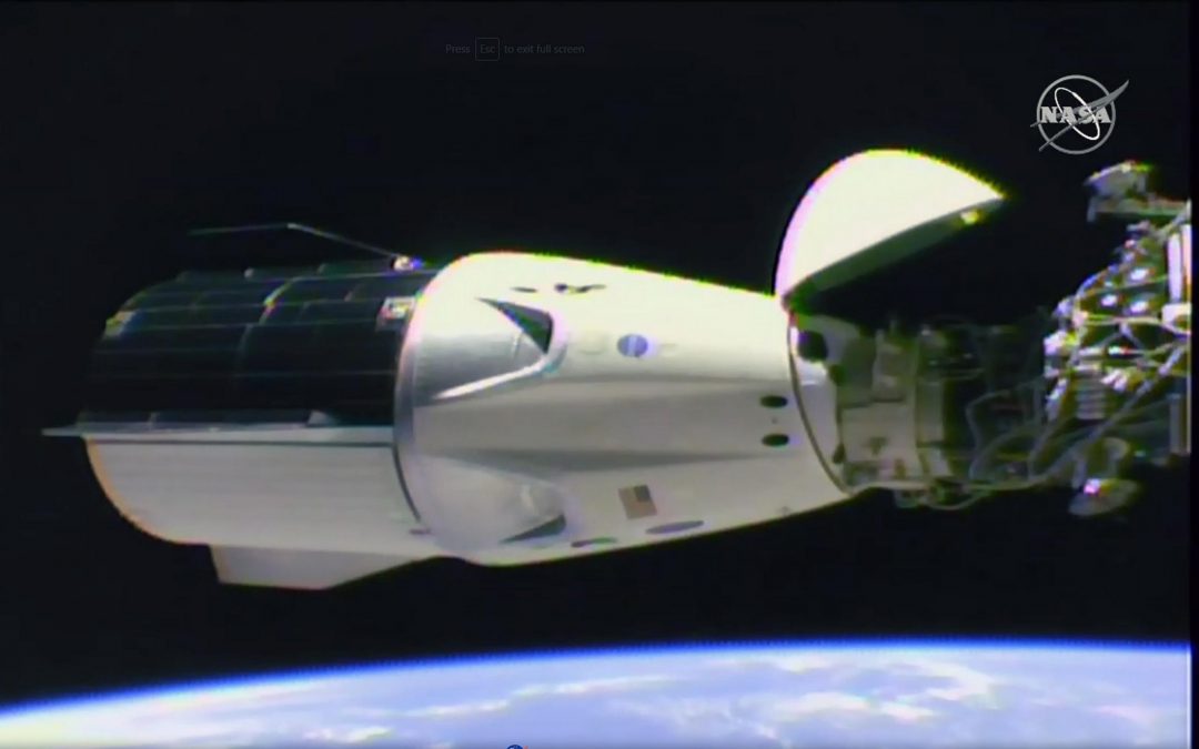 SpaceX: Crew Dragon aggancia con successo la Stazione Spaziale