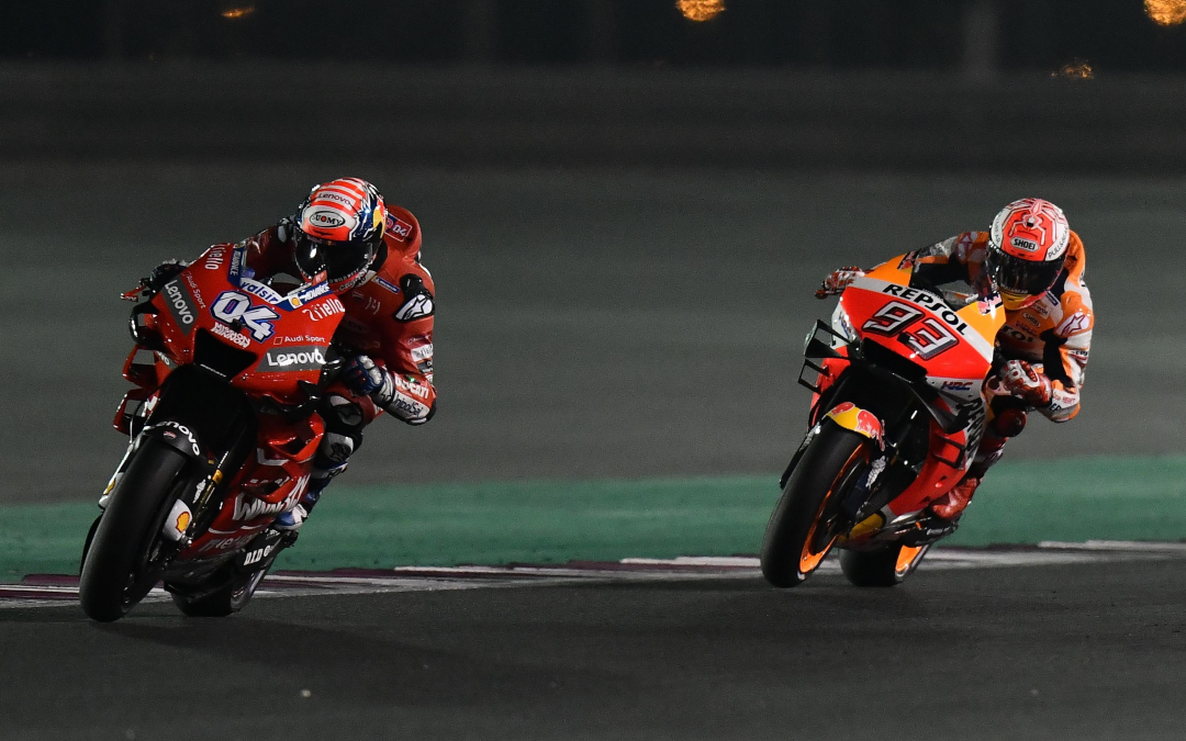 MotoGp: Dovizioso batte Marquez ma la vittoria è congelata