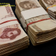 Napoli, lire convertite in euro per ripulire i soldi dei Casalesi