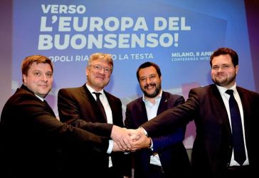 Flat tax, Salvini: «Di Maio sbaglia, non può essere progressiva. Sarà nel Def»