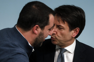 Governo, Conte e Salvini al Quirinale, i decreti dopo le europee