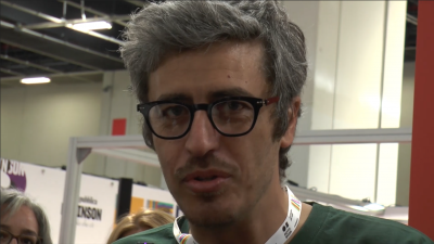 Salone del Libro, Pif: «La democrazia ha vinto, per questo si è liberi perfino di essere fascisti»
