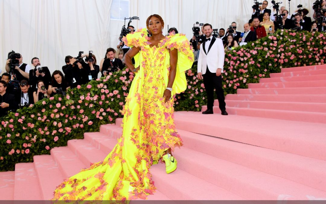 Met Gala 2019, i look e i tweet più divertenti / FOTO